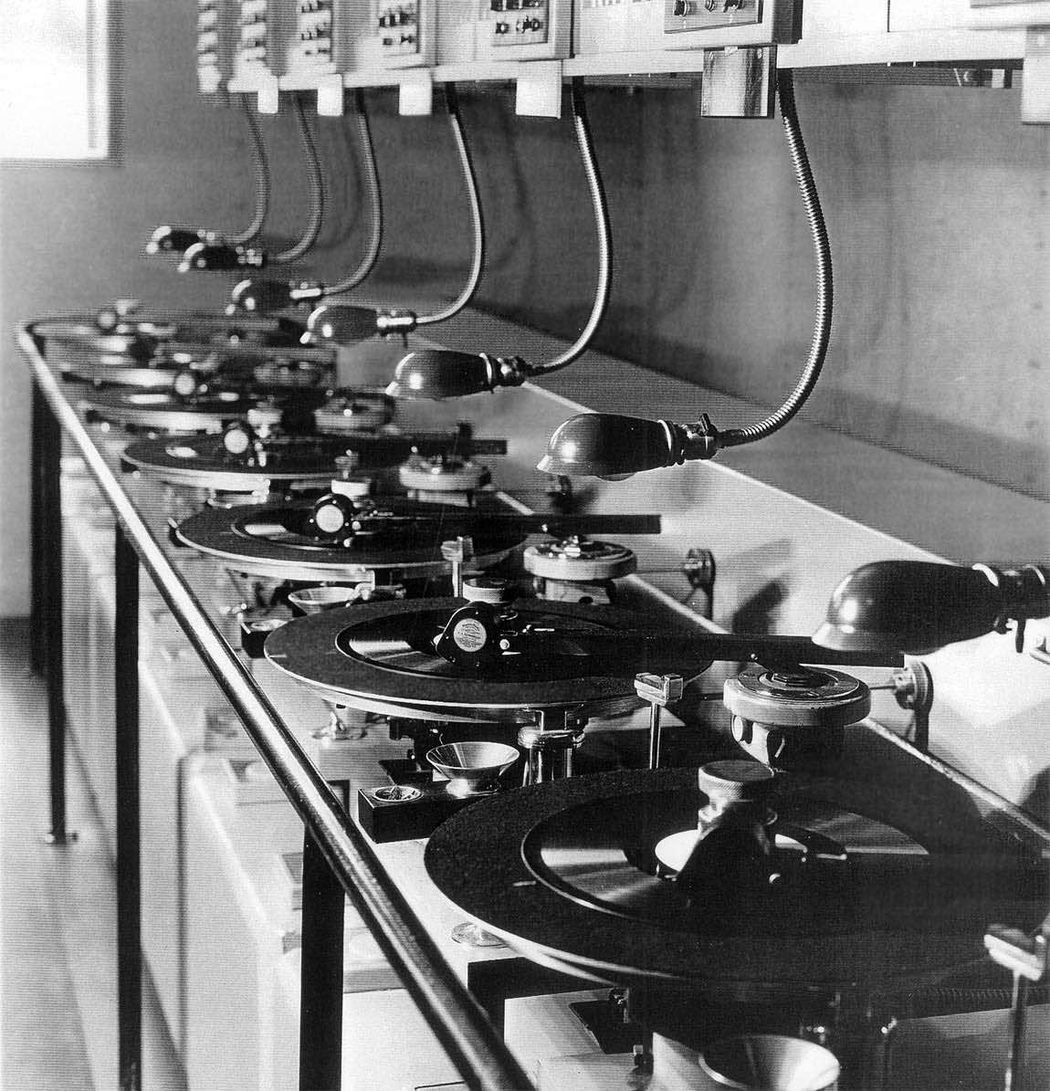Turntables in the dubbing suite at Burbank Turntables in the dubbing suite at Burbank